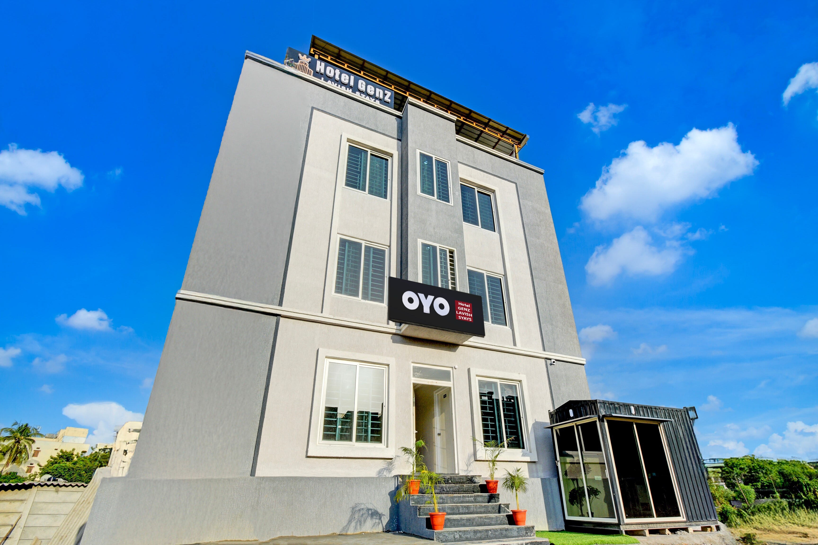 HOTEL O GENZ LAVISH STAYS - Tap to explore photos
