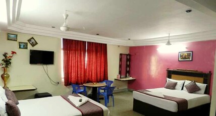 Hotel Duke    Room Type - 4 Bed AC