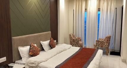 Hotel Aaria Room Type - Premium Suite - With Balcony