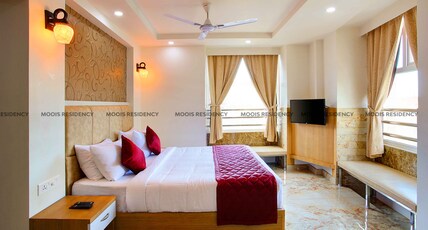 Moois Residency Room Type - DELUXE ROOM