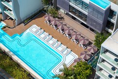 Radisson Blu Resort Phuket, Mai Khao Beach
