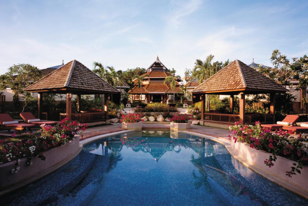 Shangri-La's Mactan Resort & Spa - Tap to explore photos