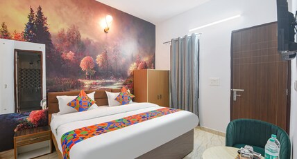 FabHotel AS Residency I Room Type - Deluxe Room