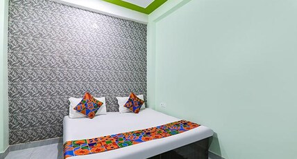 The Siya Stays | Luxury Stay next to Airport Room Type - The Couple Suite | Perfect Getaway for couple with Balcony The Siya Stays | Luxury Stay next to Airport Room Type - The Couple Suite | Perfect Getaway for couple with Balcony