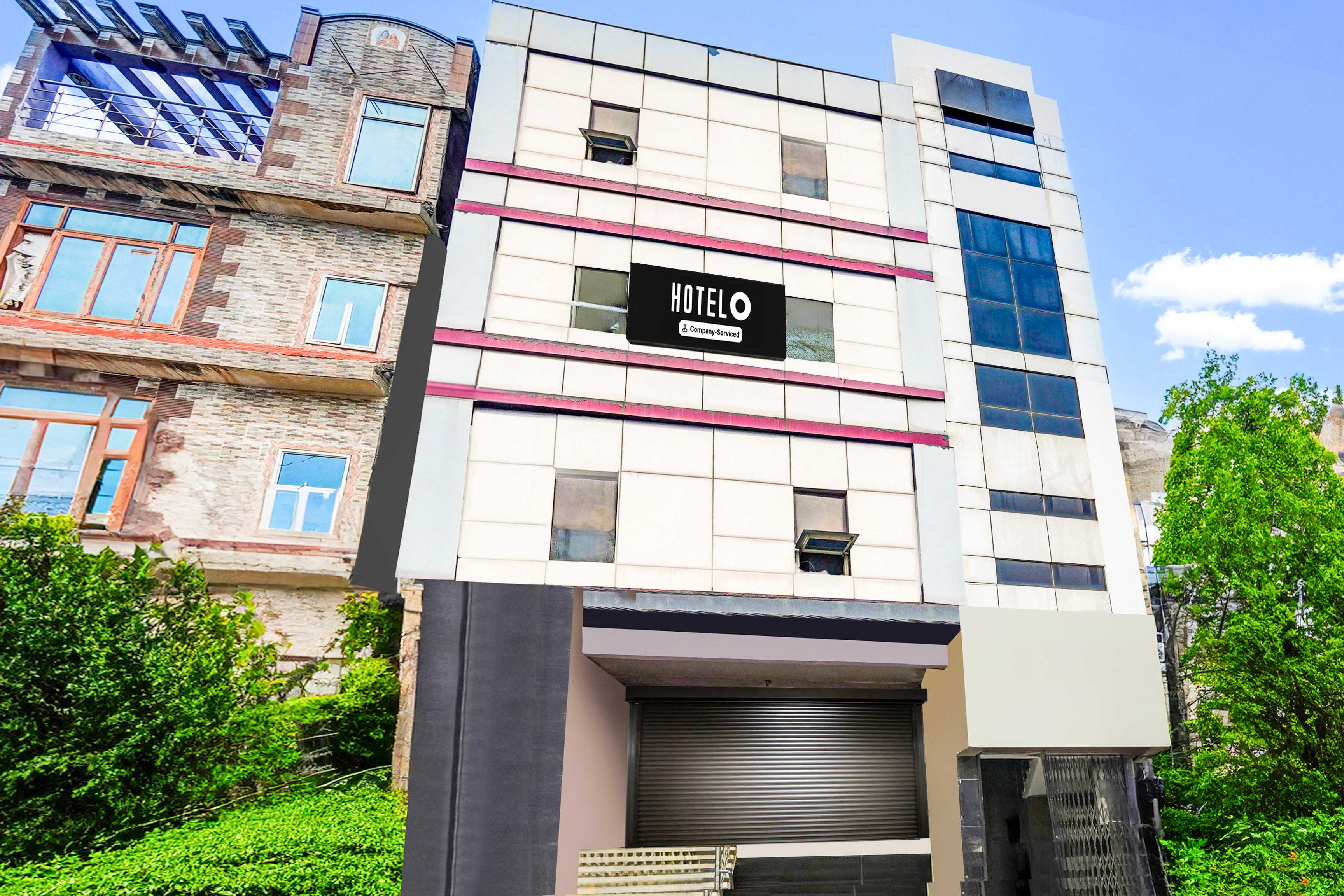 Hotel O Mall Of Noida - Tap to explore photos