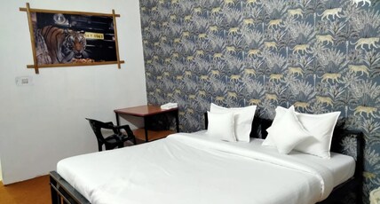 TIGER INN Room Type - Deluxe Room