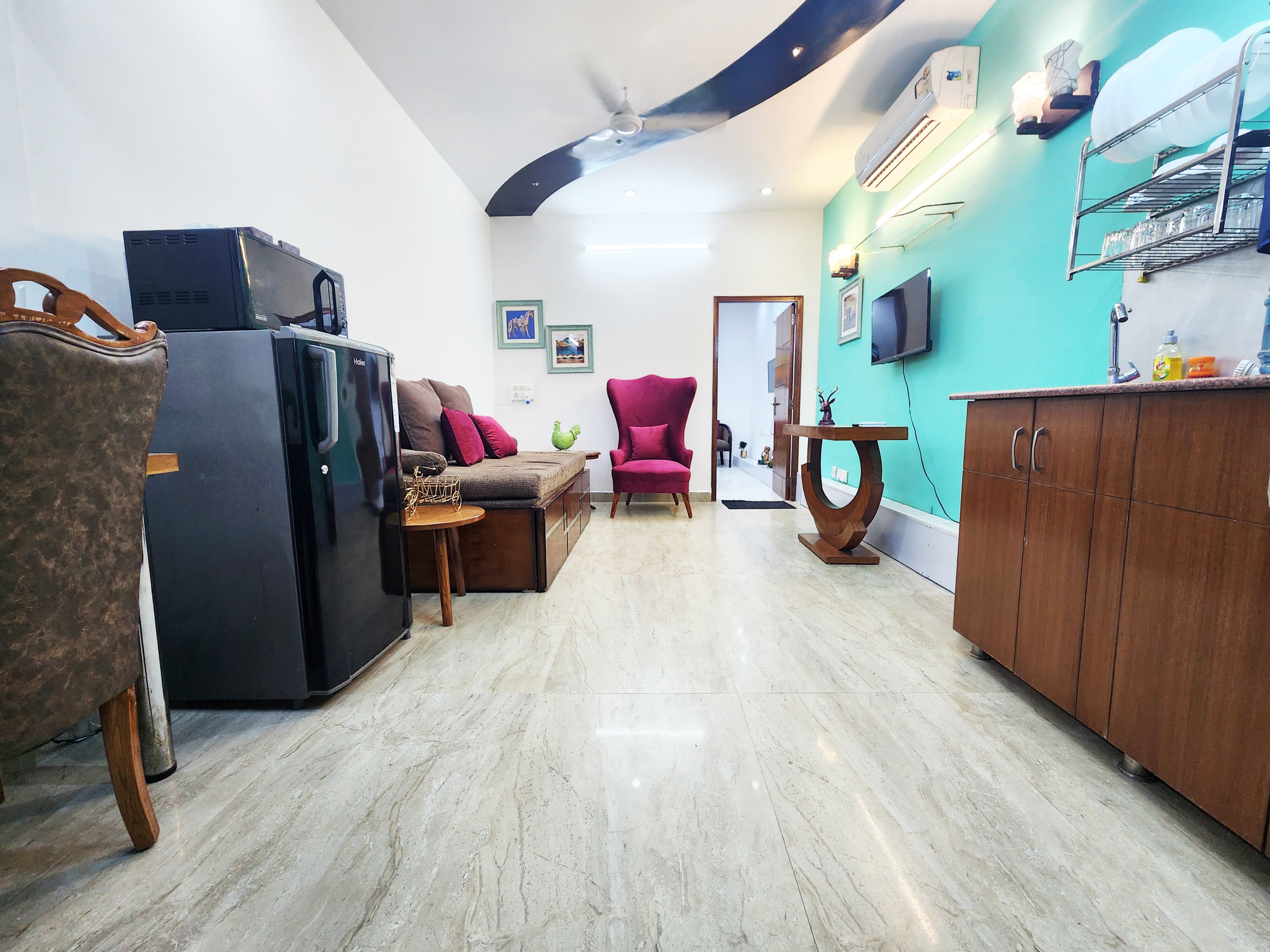 Economical Modern 1BHK Unit Prime Location (6) - Tap to explore photos