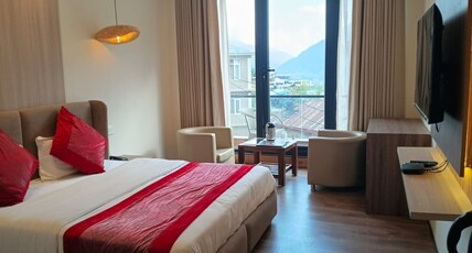 MM Retreat Manali l Near Mall Road Room Type - Premium Room with Balcony