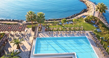 Crowne Plaza Limassol Room Type - 1 King Premium Sea View Balcony Shower