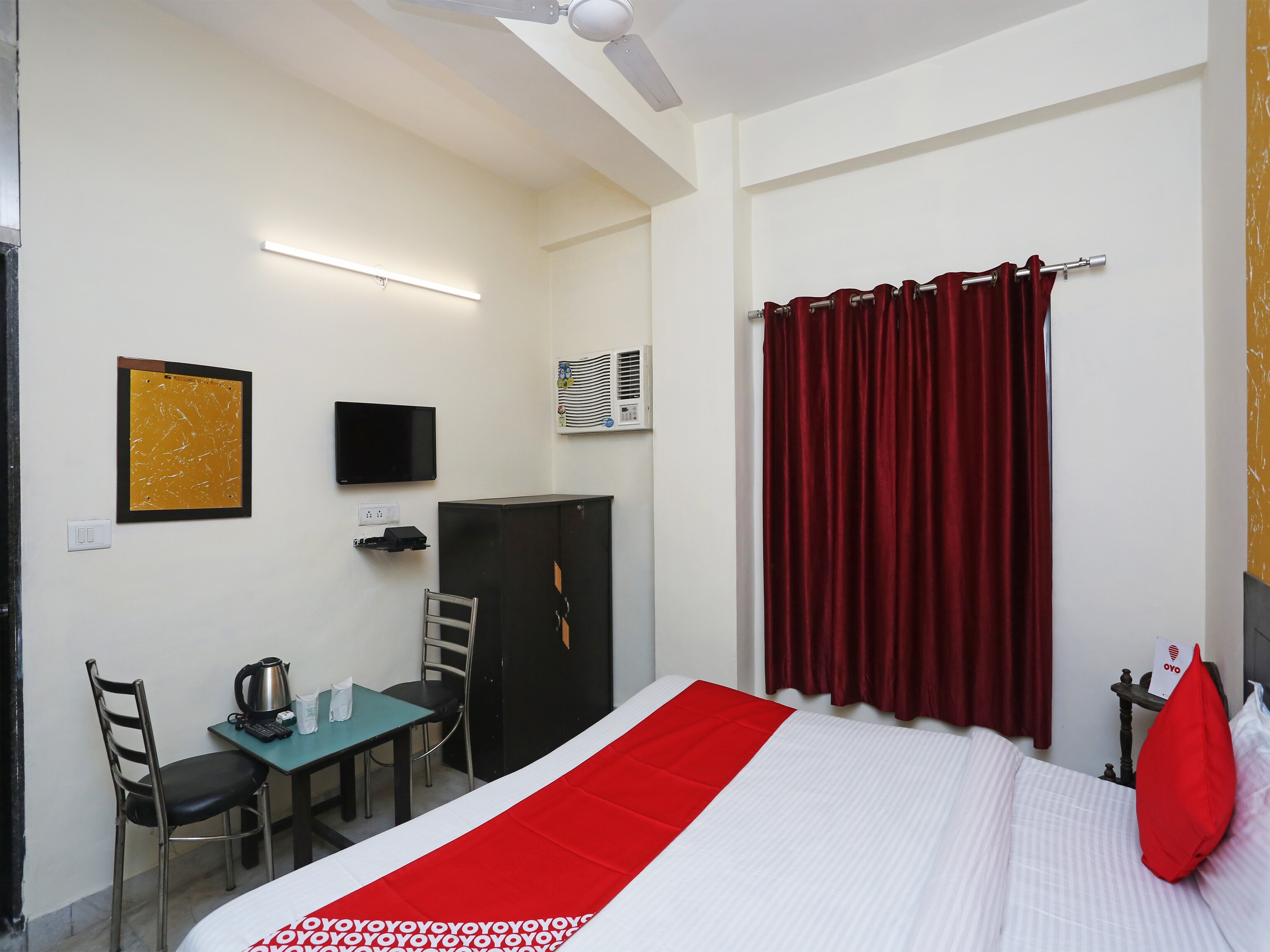 Hotel O Ganpati Agra - Tap to explore photos