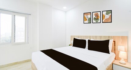 Super Townhouse LB Nagar Metro Station Room Type - Suite