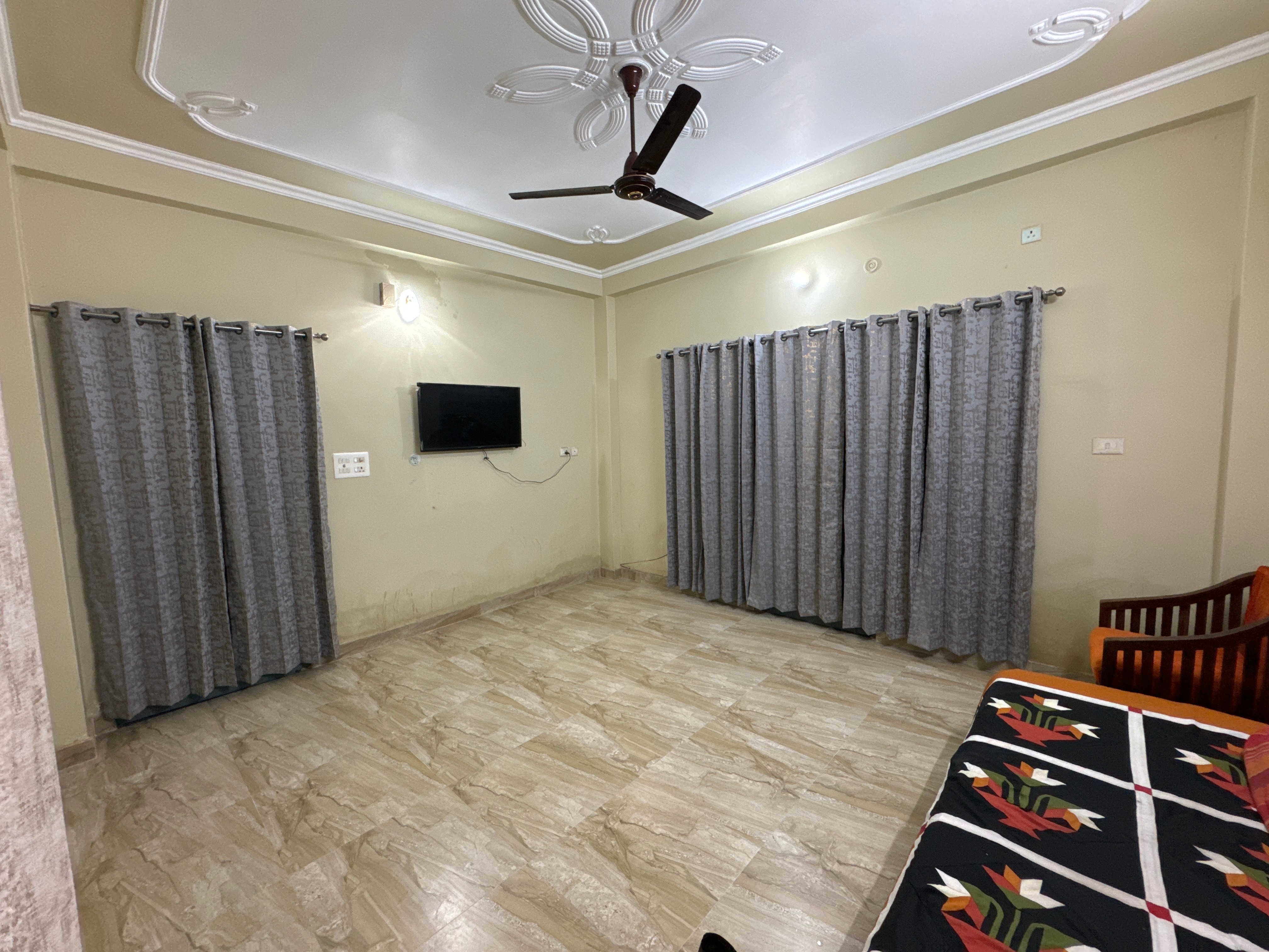 Aaradhya | Entire 2BHK Holiday Home - Tap to explore photos