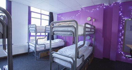 Flying Pig Downtown Room Type - Bed in 6-Bed Female Dormitory Room with Private Bathroom