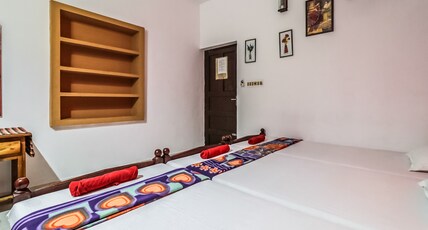 Dream Catcher Home Stay Fort Cochin Room Type - Triple Cot AC