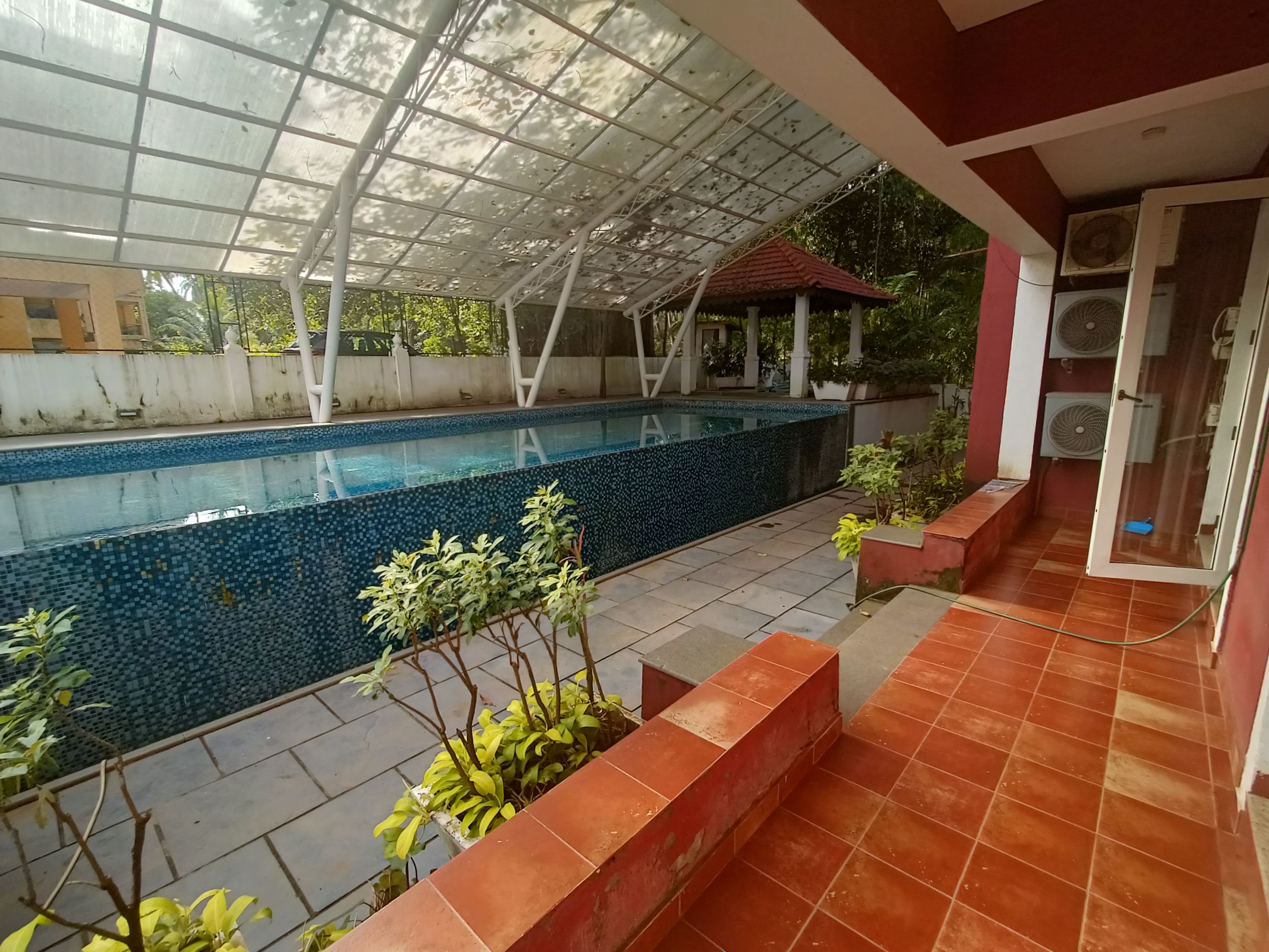 Saga De Banyan G- 2BHK Luxurious Apt Candolim - Tap to explore photos