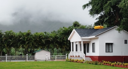 The White House 2Bhk with Swimming Pool Room Type - The White House 2Bhk with Swimming Pool The White House 2Bhk with Swimming Pool Room Type - The White House 2Bhk with Swimming Pool