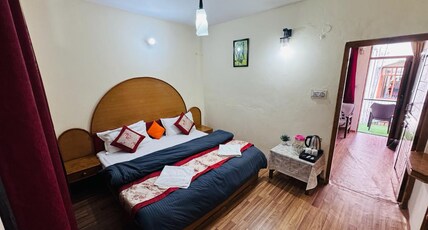 Hotel New Gulmarg Room Type - Family Room