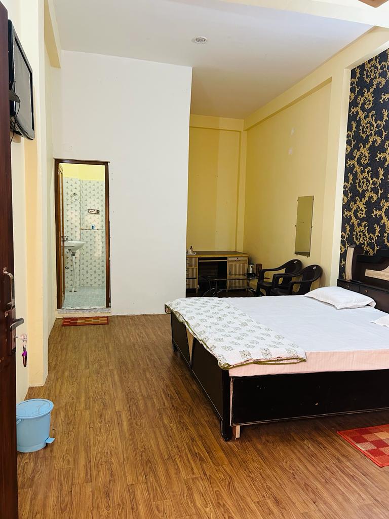 RN Residency | Bed & Breakfast - Tap to explore photos