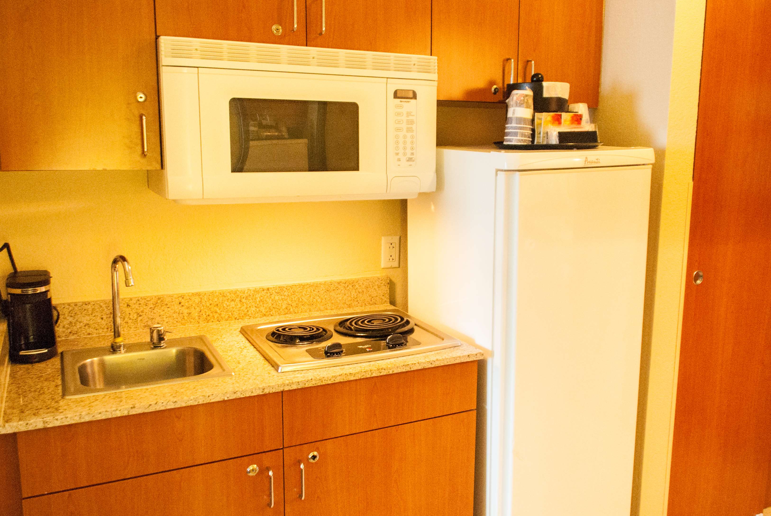 Best Western Plus Miami-Doral/Dolphin Mall - Tap to explore photos