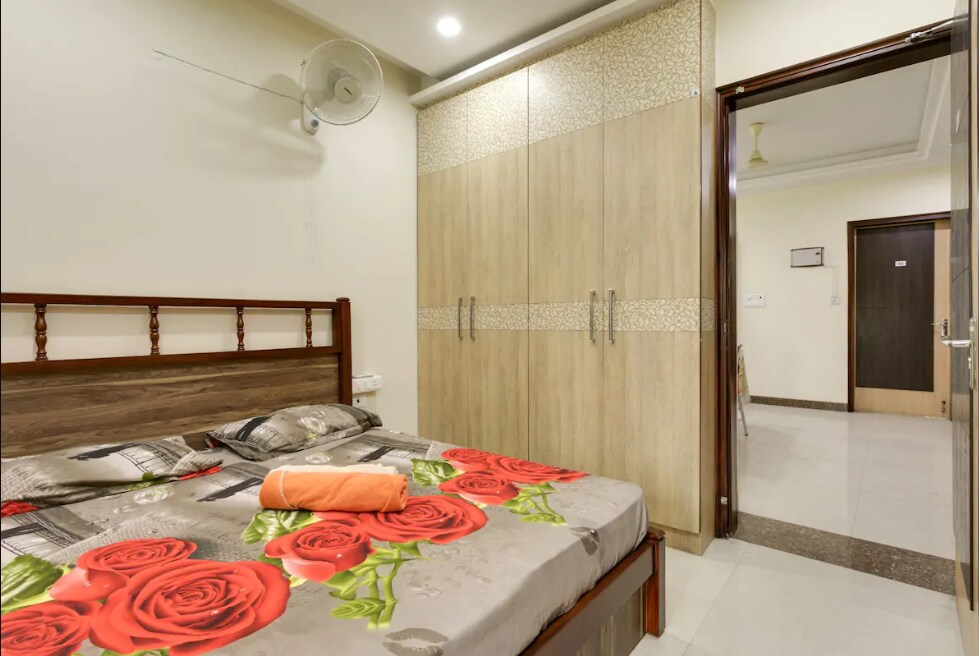 My Paradise in Central Delhi | 2 BHK Apartment - Tap to explore photos