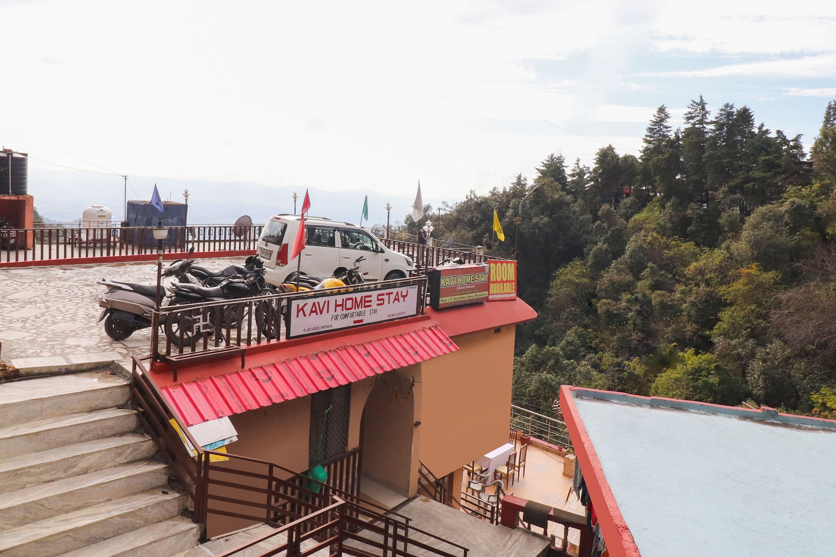 Hotel O Kavi Home Stay - Tap to explore photos