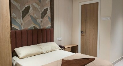 Hotel Royal Akkamahadevi Room Type - standard room