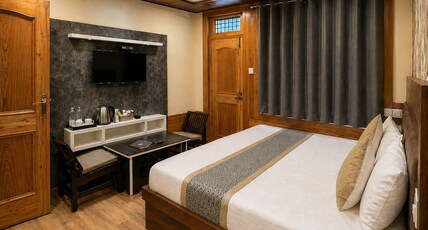 Hotel Ranveer Palace Narkanda Room Type - Deluxe Room with Balcony