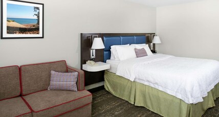 Hampton Inn by Hilton Portage Room Type - 1KING STUDY SOFABED NOSMOK