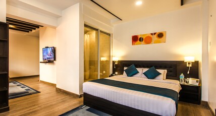 Gaju Suite Hotel Room Type - Deluxe Double Room