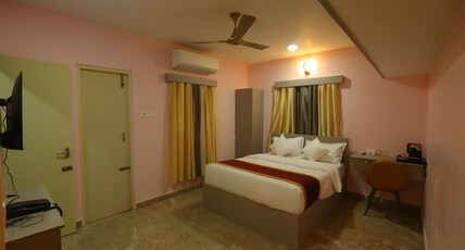 AG Corporate Stay Room Type - Deluxe Queen Bed Room