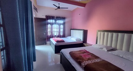 Shiv Kripa Gujarat Bhawan Room Type - Quad Sharing Deluxe Room