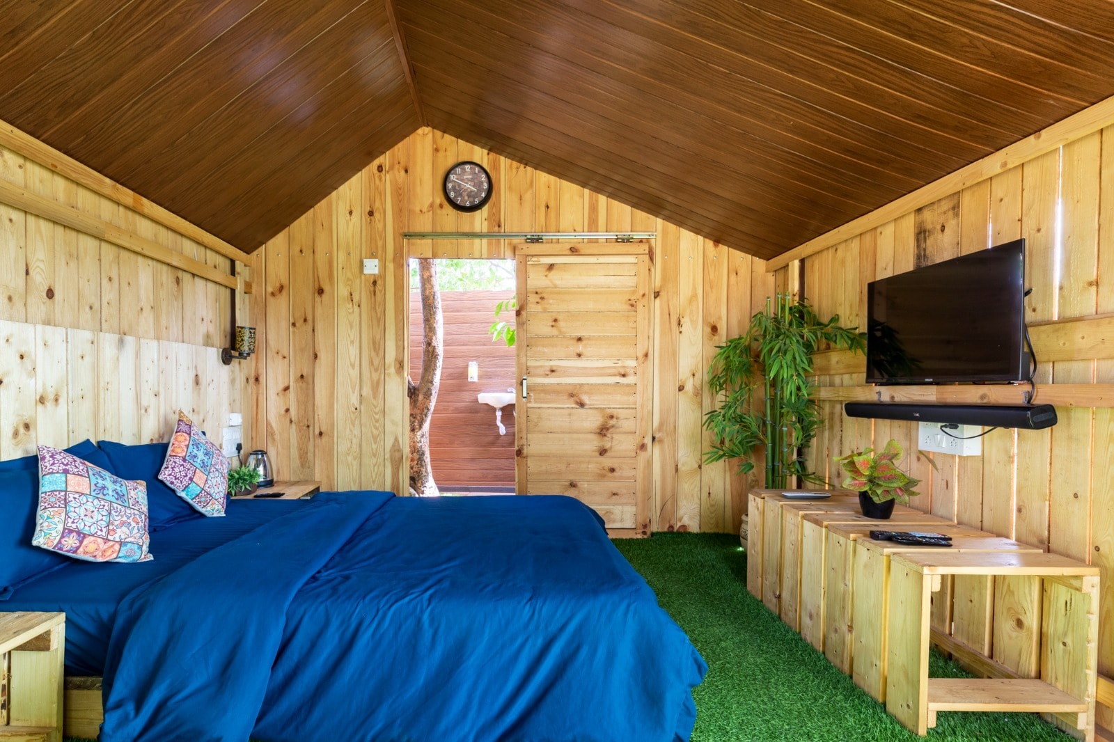 The Canopy Cottage 2BHK Pawna Lake - Tap to explore photos