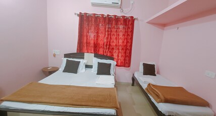 Maanyatha Homestay Room Type - Two Bedroom Home