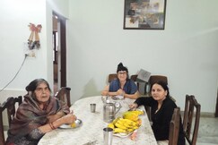 Shanti Niketan Hostel & Homestay