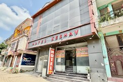 Hotel Keshav near Vishnu Greens