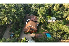 Villa de Amancio 4BHK with pool in Alibaug