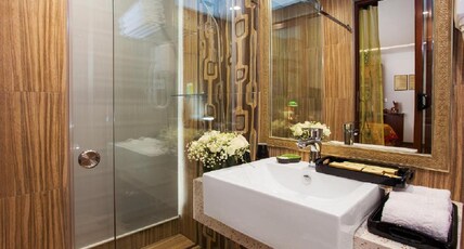 Hanoi Golden Holiday Hotel Room Type - Suite City View