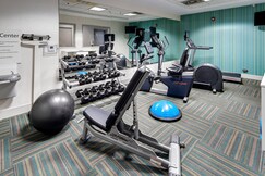 Holiday Inn Express Hotel & Suites Dinuba West