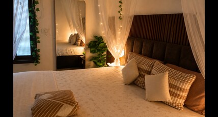 Meevora Homes Near Select City Walk Saket Room Type - Meevora Homes Near Select City Walk Saket