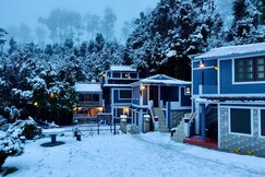 Binsar Eco camp & Cottages