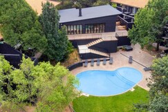 BlackBrick Hotels Bedfordview