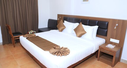Hotel Panchavady Room Type - AC Room