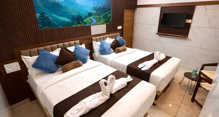 The Ocean Inn Luxury Stay Room Type - Deluxe AC Family Room