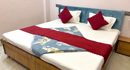 Shivang Homestay Room Type - Deluxe Double Room