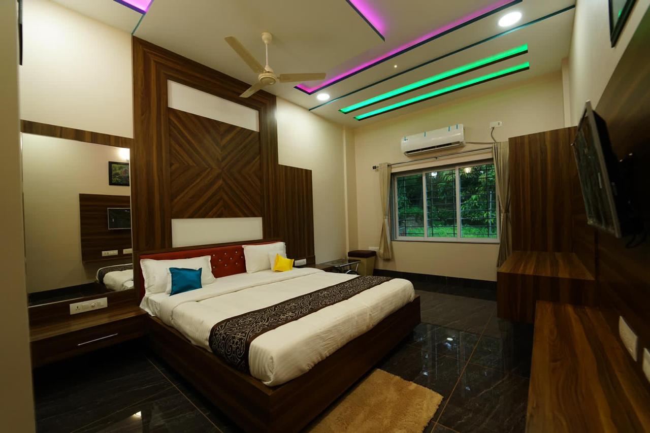 HOTEL AMBICA - Tap to explore photos