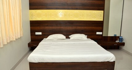 Hotel Chetna Room Type - AC deluxe