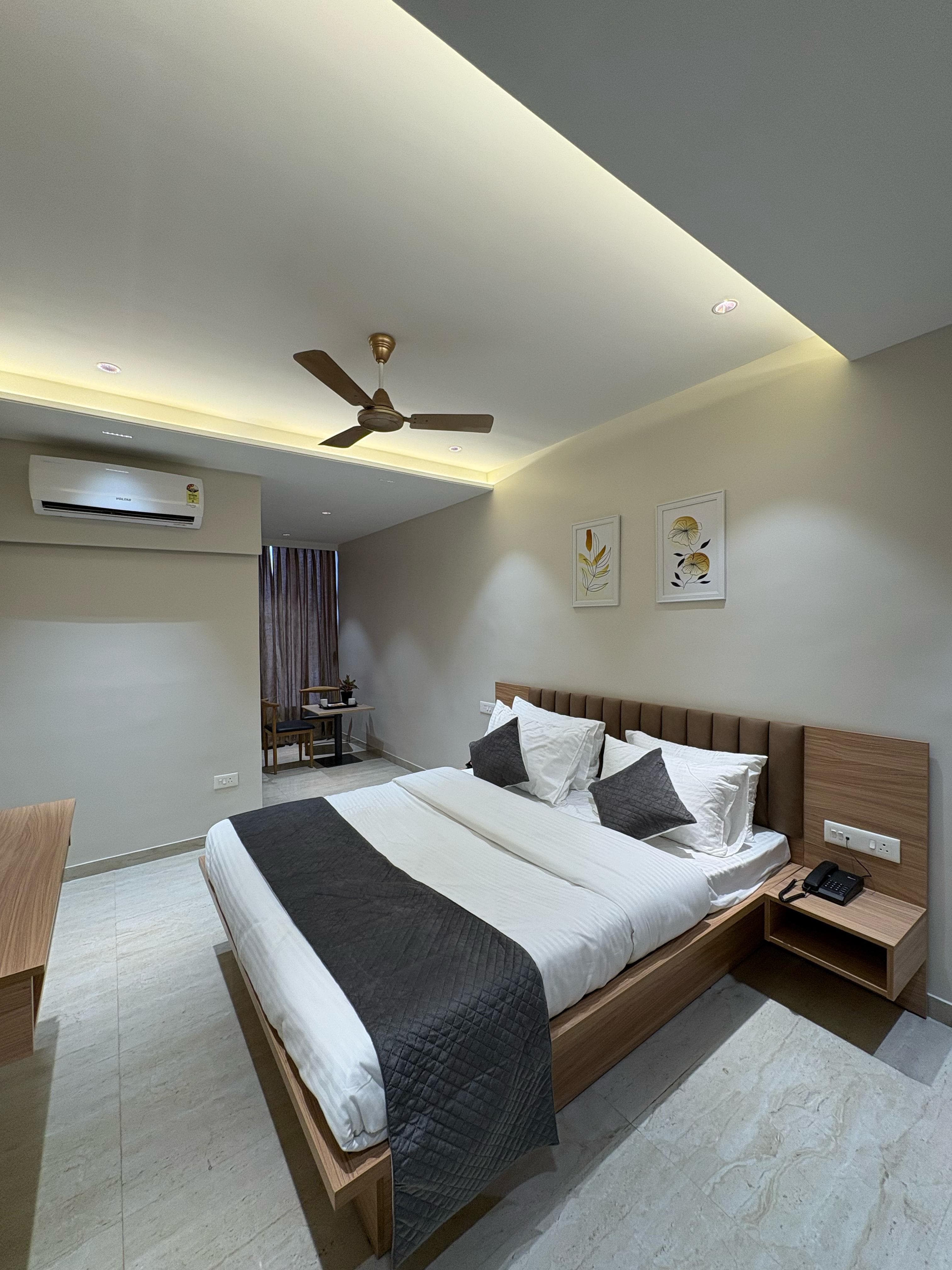 Hotel Rudanta Regency - Tap to explore photos