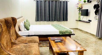 The Dolphino's Resort, Hazaribahg Room Type - Dolphinos Signature With Bathtub and Pool View
