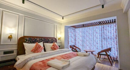Hotel Sonar Bangla Darjeeling - 50mts from Mall Road Room Type - Deluxe Room