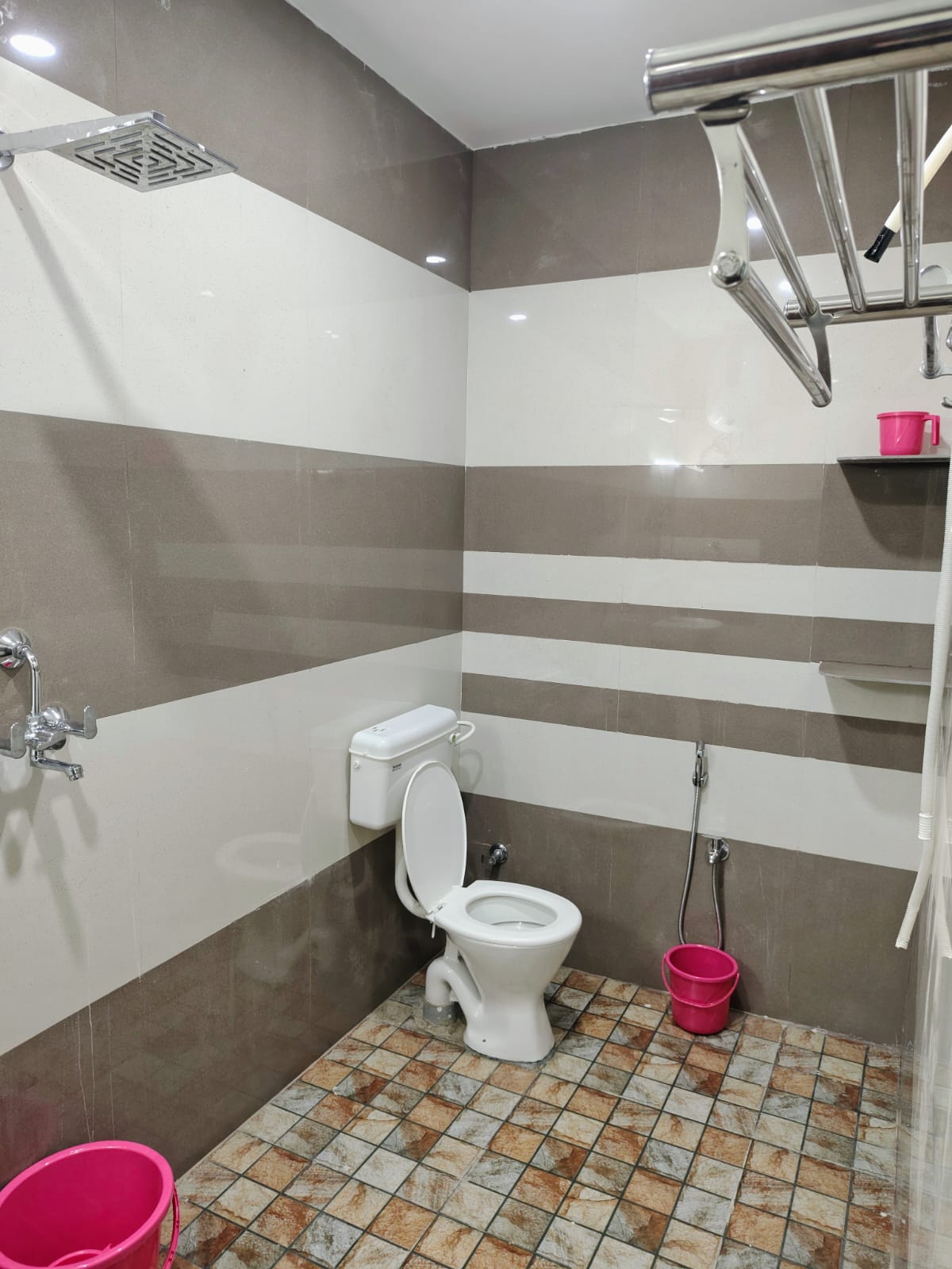 Sonal Banquet hall and rooms - Tap to explore photos